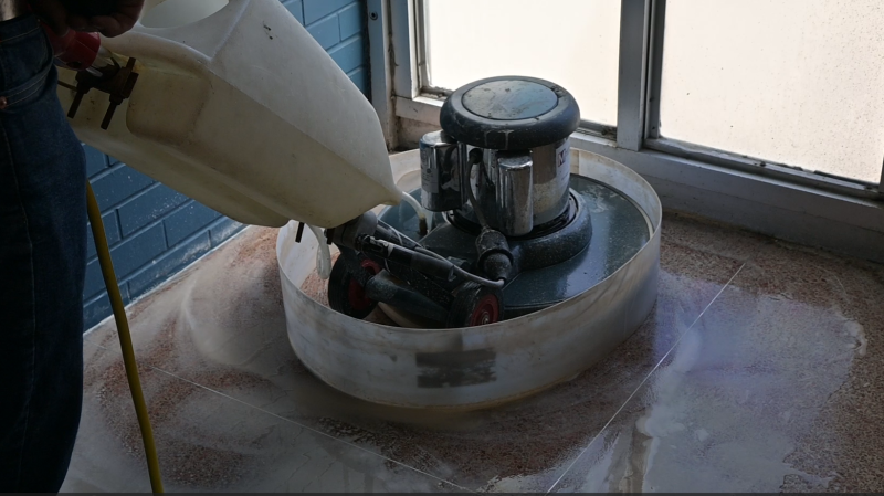 tile polishing